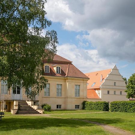 Gaestehaus Reckahn Der Rochow Akademie Exterior foto